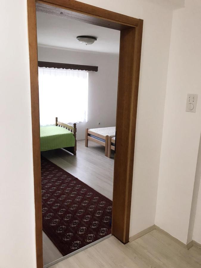 Lydia Center Apartment Велес Екстериор снимка