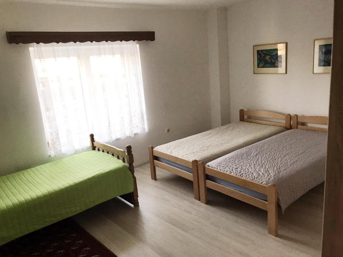 Lydia Center Apartment Велес Екстериор снимка